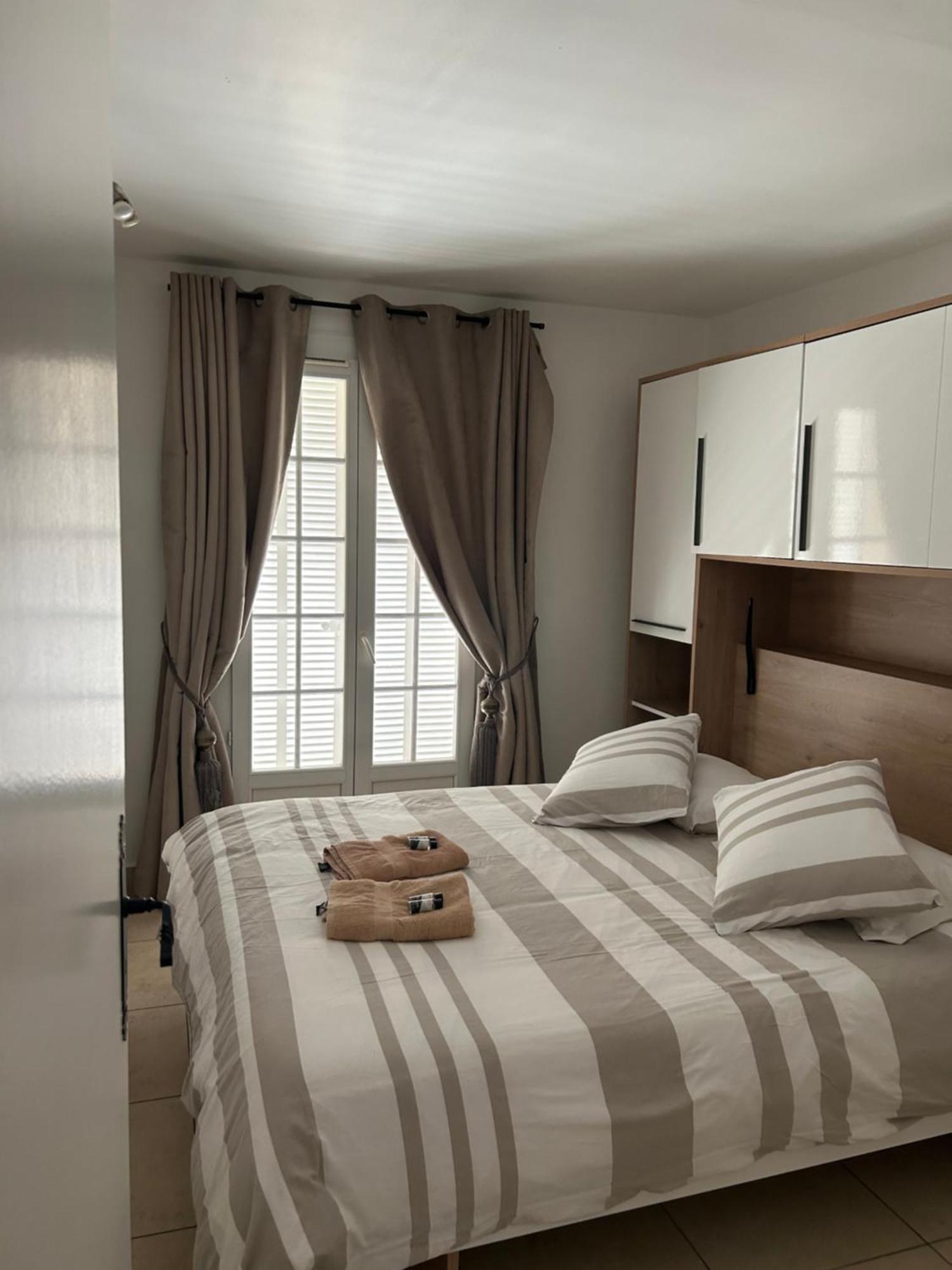 Hotel L'Arche De Porquerolles Esterno foto